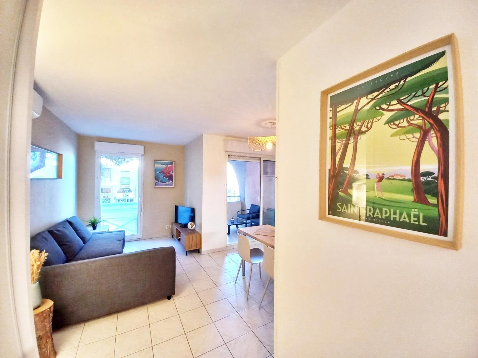 Appartement Port - A Pied - Wifi - Clim Fréjus